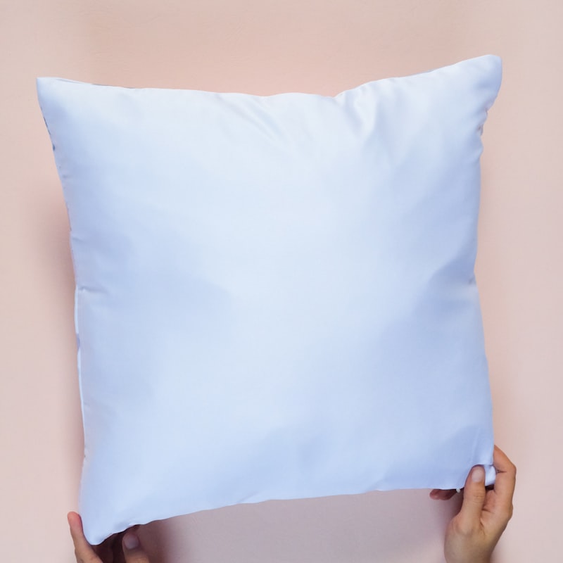 Contour Memory Foam Pillow